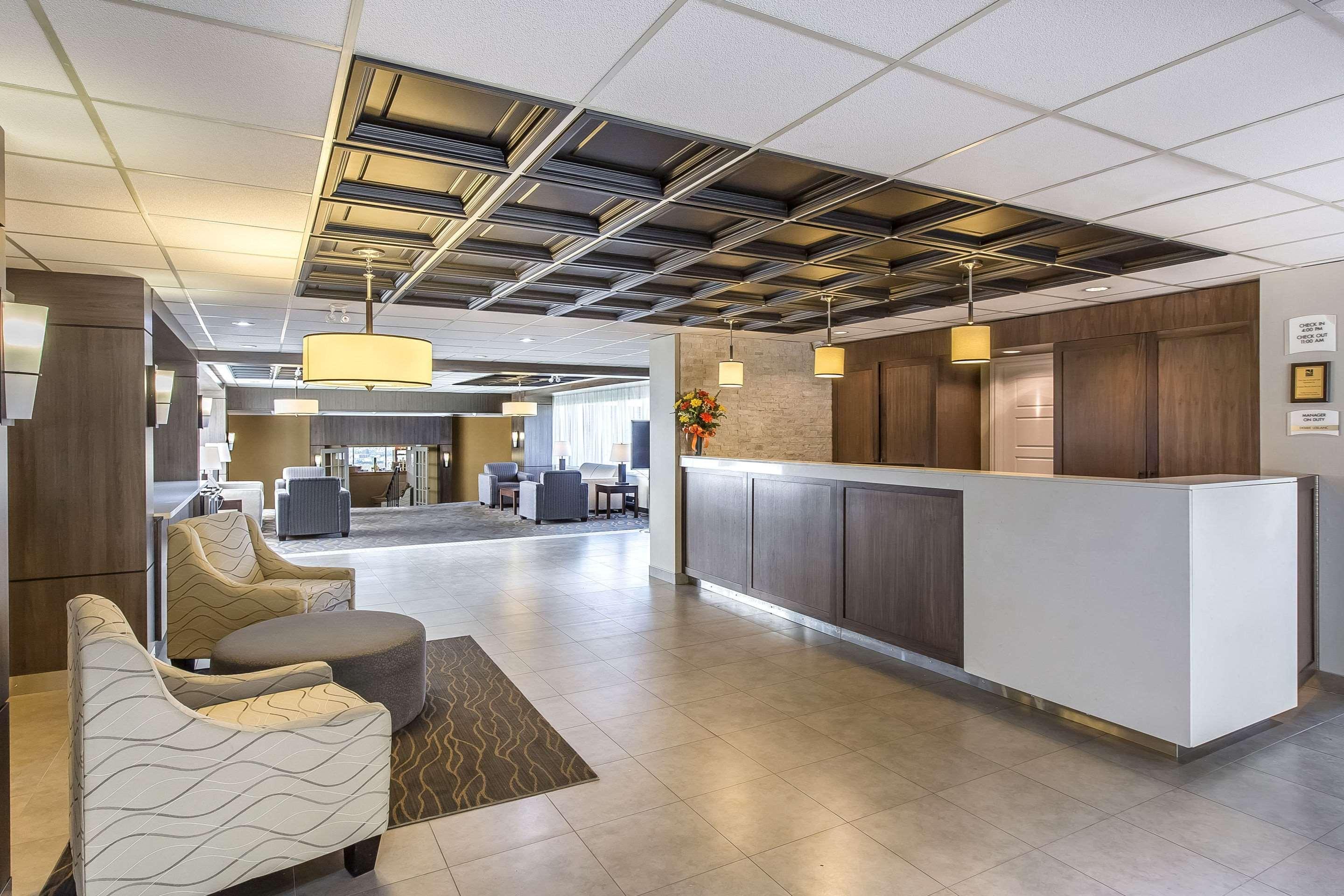 Quality Inn Корнер-Брук Экстерьер фото